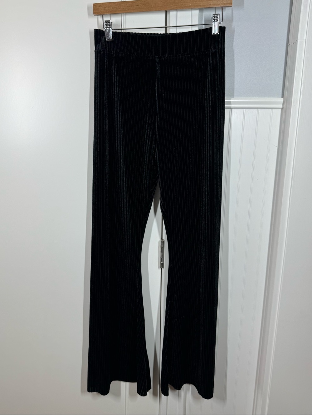 Natural Life Joplin Ribbed Velvet Flare Pants Women Medium Black NWOT Boho Retro